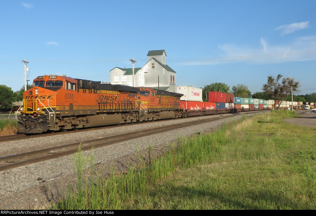 BNSF 8285 East